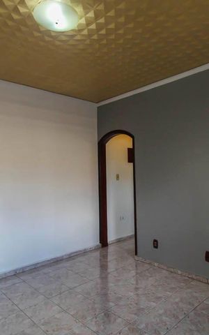 Casa para alugar com 250m², 2 quartos e 2 vagas Casa para alugar com 250m², 2 quartos e 2 vagasSala