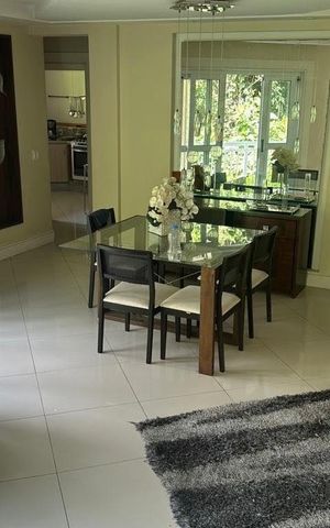 Casa de condomínio para alugar com 276m², 4 quartos e 4 vagas
