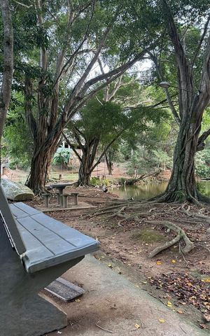 Casa de condomínio para alugar com 276m², 4 quartos e 4 vagas