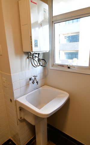 Apartamento para alugar com 184m², 3 quartos e 3 vagasÁrea de Serviço
