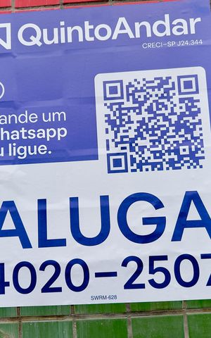 Studio para alugar com 43m², 1 quarto e sem vaga Studio para alugar com 43m², 1 quarto e sem vagaPlaca aproximada