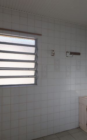 Casa para alugar com 40m², 1 quarto e sem vagaÁrea de Serviço