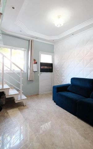Casa de condomínio à venda com 52m², 2 quartos e 1 vagaSala/Cozinha