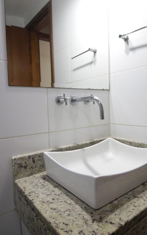 Apartamento à venda com 68m², 2 quartos e 1 vagaBanheiro