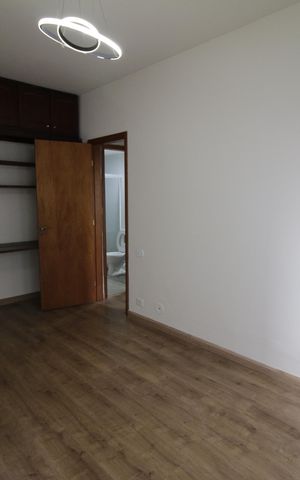 Apartamento à venda com 68m², 2 quartos e 1 vagaQuarto 2