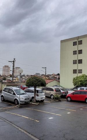 Apartamento para alugar com 52m², 2 quartos e 1 vagaFachada e portaria