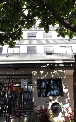 Apartamento à venda com 34m², 1 quarto e sem vagaFachada e portaria