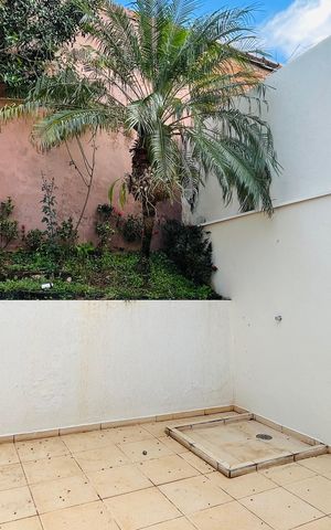 Casa à venda com 120m², 2 quartos e 2 vagas