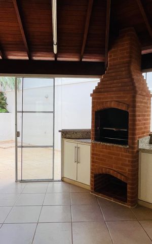 Casa à venda com 120m², 2 quartos e 2 vagas