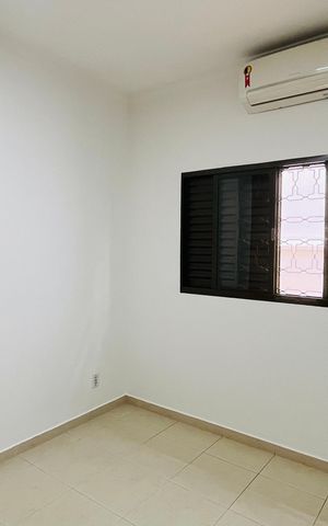 Casa à venda com 120m², 2 quartos e 2 vagas