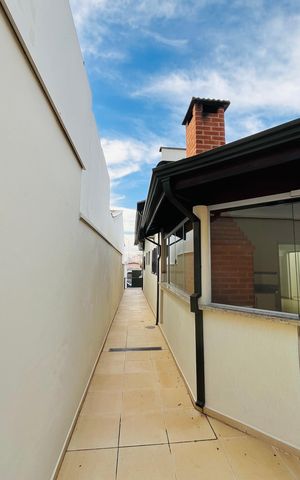 Casa à venda com 120m², 2 quartos e 2 vagas