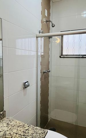 Casa à venda com 120m², 2 quartos e 2 vagas