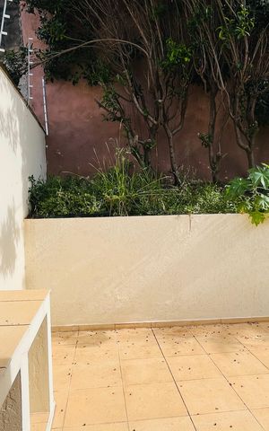 Casa à venda com 120m², 2 quartos e 2 vagas