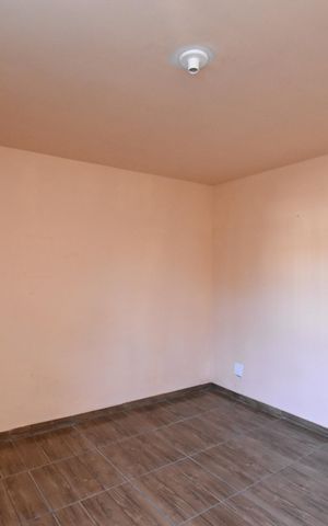 Casa à venda com 260m², 3 quartos e 2 vagasQuarto de serviço
