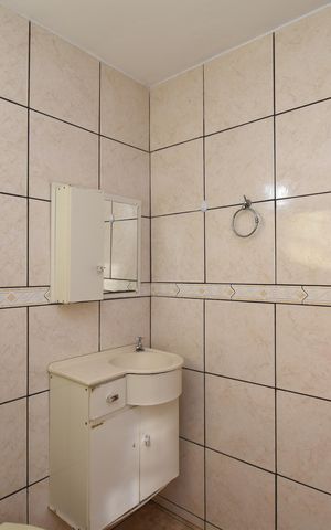 Casa à venda com 260m², 3 quartos e 2 vagasBanheiro social