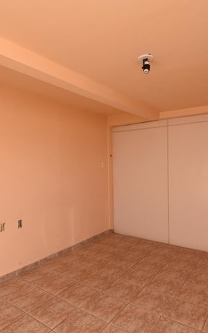 Casa à venda com 260m², 3 quartos e 2 vagasSala 2