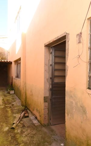 Casa à venda com 260m², 3 quartos e 2 vagasÁrea externa