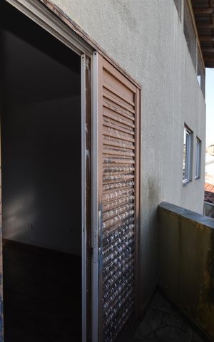 Casa à venda com 260m², 3 quartos e 2 vagasVaranda do quarto