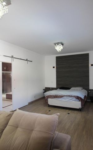 Casa de condomínio para alugar com 520m², 3 quartos e 4 vagas