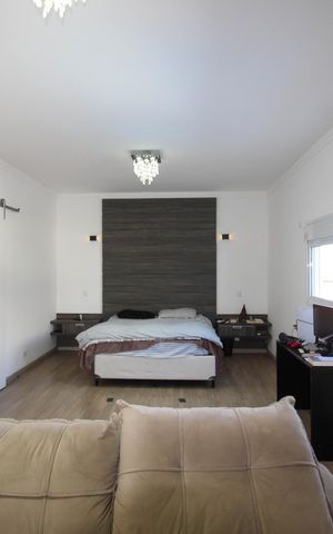 Casa de condomínio para alugar com 520m², 3 quartos e 4 vagas