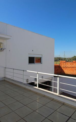 Casa de condomínio para alugar com 520m², 3 quartos e 4 vagas