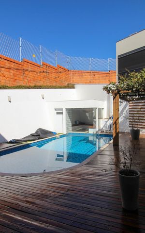 Casa de condomínio para alugar com 520m², 3 quartos e 4 vagas