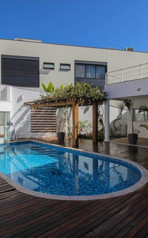Casa de condomínio para alugar com 520m², 3 quartos e 4 vagas