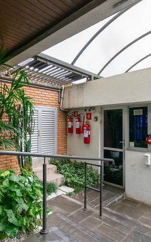 Apartamento à venda com 63m², 3 quartos e 1 vaga Apartamento à venda com 63m², 3 quartos e 1 vagaEntrada