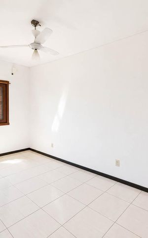 Casa para alugar com 230m², 3 quartos e 4 vagas Casa para alugar com 230m², 3 quartos e 4 vagasQuartos