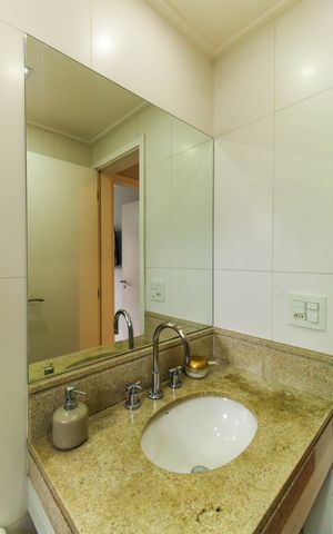 Apartamento à venda com 155m², 4 quartos e 3 vagasBanheiro