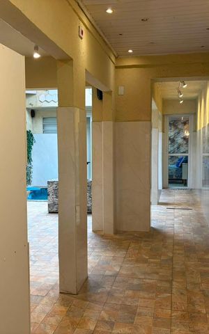 Casa para alugar com 75m², 1 quarto e sem vaga Casa para alugar com 75m², 1 quarto e sem vagaVaranda