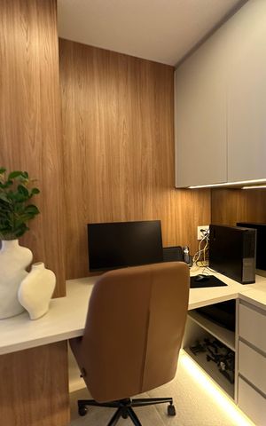 Apartamento para alugar com 175m², 3 quartos e 3 vagas Apartamento para alugar com 175m², 3 quartos e 3 vagasEscritório