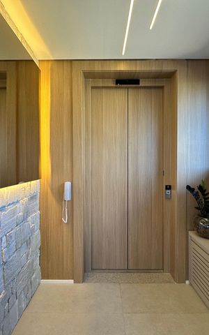 Apartamento para alugar com 175m², 3 quartos e 3 vagas Apartamento para alugar com 175m², 3 quartos e 3 vagasHall de entrada