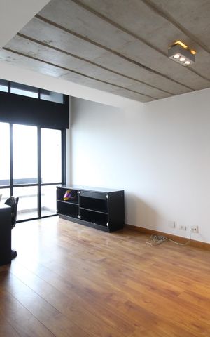 Apartamento à venda com 70m², 1 quarto e 1 vagaSala