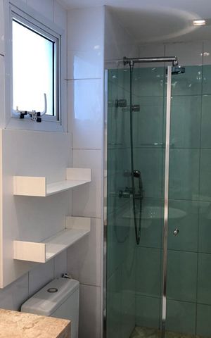 Apartamento à venda com 169m², 4 quartos e 3 vagas Apartamento à venda com 169m², 4 quartos e 3 vagasBanheiro