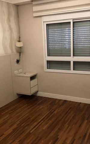 Apartamento à venda com 169m², 4 quartos e 3 vagas Apartamento à venda com 169m², 4 quartos e 3 vagasQuarto