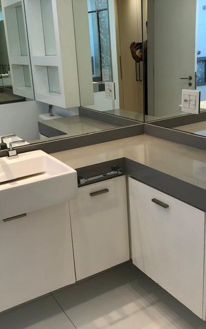 Apartamento à venda com 169m², 4 quartos e 3 vagas Apartamento à venda com 169m², 4 quartos e 3 vagasBanheiro
