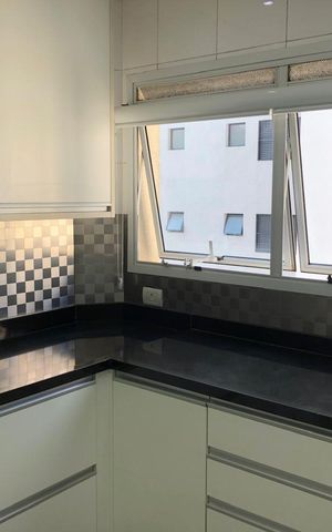 Apartamento à venda com 169m², 4 quartos e 3 vagas Apartamento à venda com 169m², 4 quartos e 3 vagasCozinha