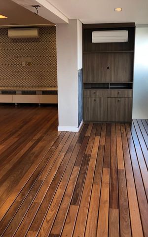Apartamento à venda com 169m², 4 quartos e 3 vagas Apartamento à venda com 169m², 4 quartos e 3 vagasSala