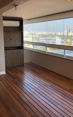 Apartamento à venda com 169m², 4 quartos e 3 vagas Apartamento à venda com 169m², 4 quartos e 3 vagasSala