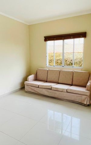 Casa de condomínio para alugar com 288m², 3 quartos e 4 vagas Casa de condomínio para alugar com 288m², 3 quartos e 4 vagasSala secundaria