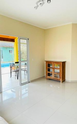 Casa de condomínio para alugar com 288m², 3 quartos e 4 vagas Casa de condomínio para alugar com 288m², 3 quartos e 4 vagasSala secundaria
