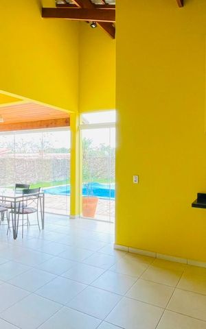 Casa de condomínio para alugar com 288m², 3 quartos e 4 vagas Casa de condomínio para alugar com 288m², 3 quartos e 4 vagasÁrea privativa