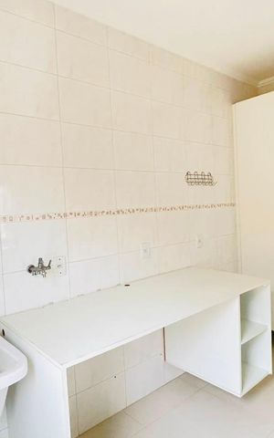 Casa de condomínio para alugar com 288m², 3 quartos e 4 vagas Casa de condomínio para alugar com 288m², 3 quartos e 4 vagasÁrea de Serviço