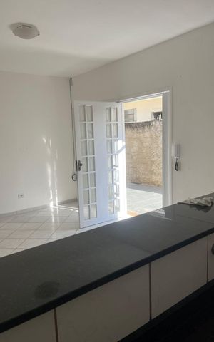 Casa para alugar com 84m², 2 quartos e sem vaga Casa para alugar com 84m², 2 quartos e sem vagaCozinha