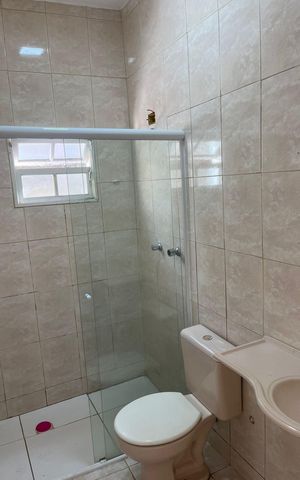 Casa para alugar com 84m², 2 quartos e sem vaga Casa para alugar com 84m², 2 quartos e sem vagaBanheiro
