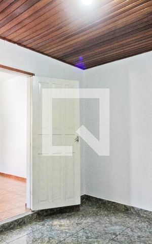 Casa à venda com 175m², 5 quartos e sem vaga Casa à venda com 175m², 5 quartos e sem vagaQuarto - Casa 2