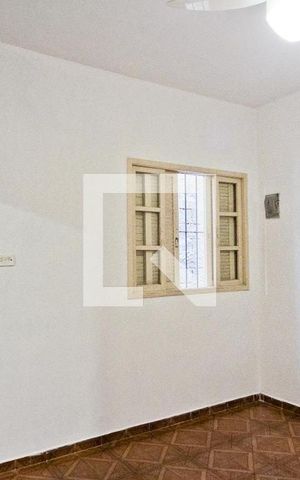 Casa à venda com 175m², 5 quartos e sem vaga Casa à venda com 175m², 5 quartos e sem vagaSala - Casa 2