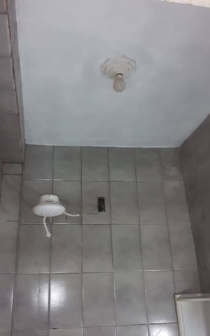 Casa à venda com 175m², 5 quartos e sem vaga Casa à venda com 175m², 5 quartos e sem vagaBanheiro - Casa 4
