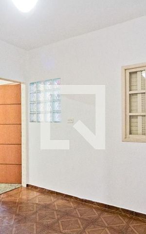 Casa à venda com 175m², 5 quartos e sem vaga Casa à venda com 175m², 5 quartos e sem vagaQuarto - Casa 2